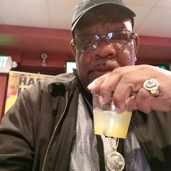 Meet your Posher, Gregory - Picture 1 of 1